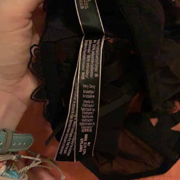 VS bralette - Picture 2 of 2